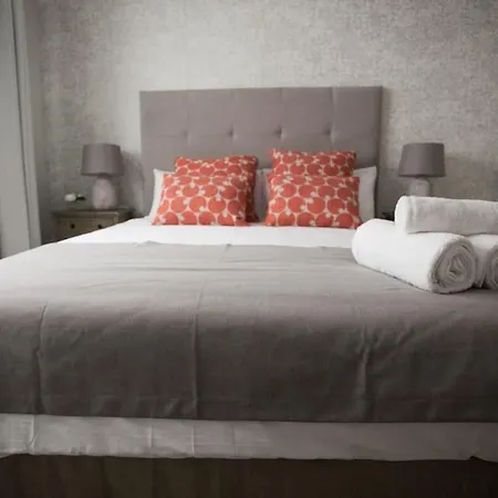 Salitre Premiun 4 Bedrooms Apartment Malaga