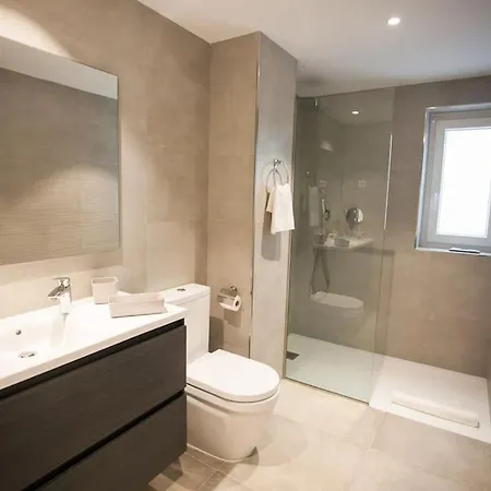 Salitre Premiun 4 Bedrooms Apartment Malaga